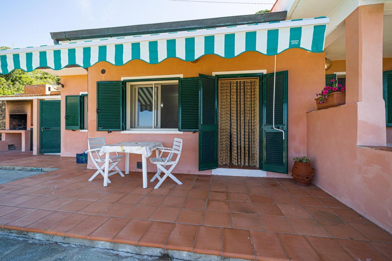 Appartamenti Vista Mare - Goelba Capoliveri  Exterior photo