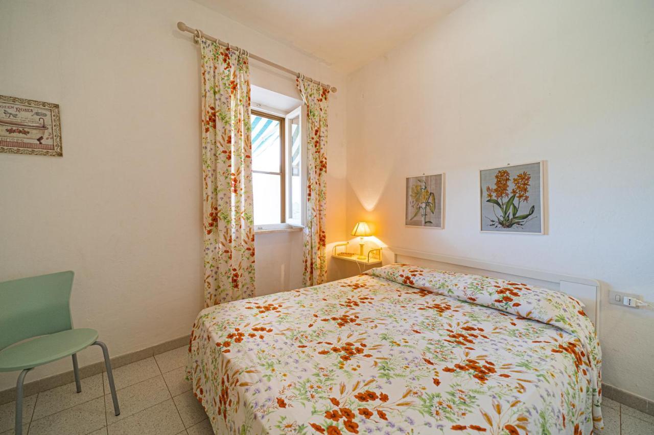 Appartamenti Vista Mare - Goelba Capoliveri  Exterior photo