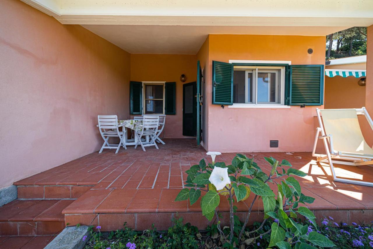 Appartamenti Vista Mare - Goelba Capoliveri  Exterior photo